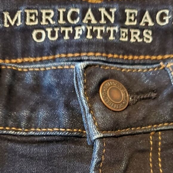 American Eagle Indigo High Rise Shortie Shorts - Picture 3 of 4